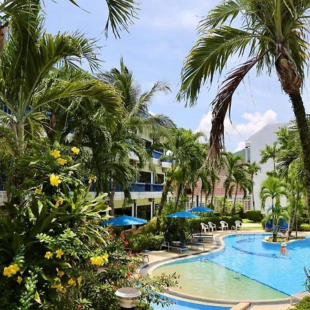 The Club Inn - Pantai Kamala Bagian luar foto